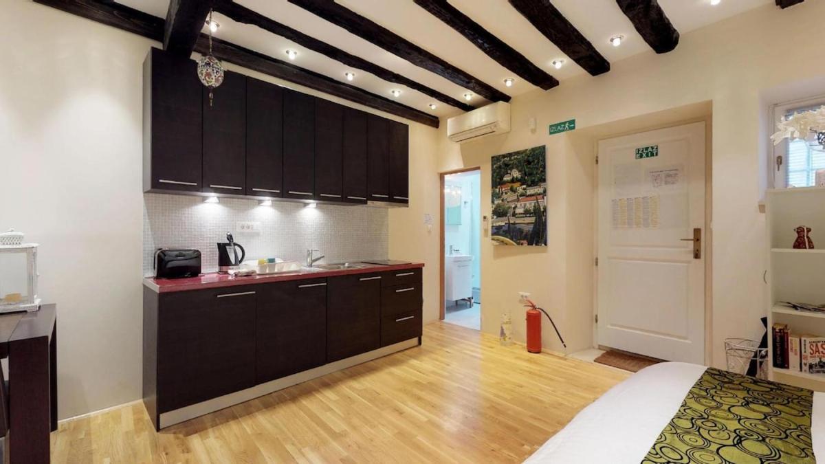 Diocletian Studio Apartments Split Eksteriør bilde
