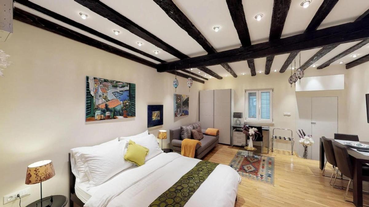 Diocletian Studio Apartments Split Eksteriør bilde
